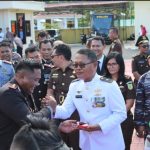 Perkokoh sinergi TNI-Polri, Prajurit Lanal Bintan Hadiri Upacara HUT Bhayangkara Ke-79